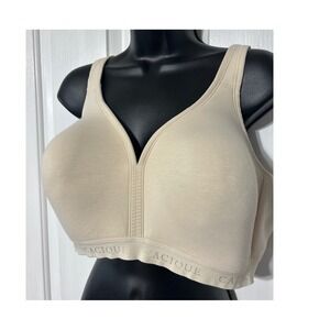 Cacique Lightly Lined No Wire Full Coverage Bra Beige 42D Comfort Support